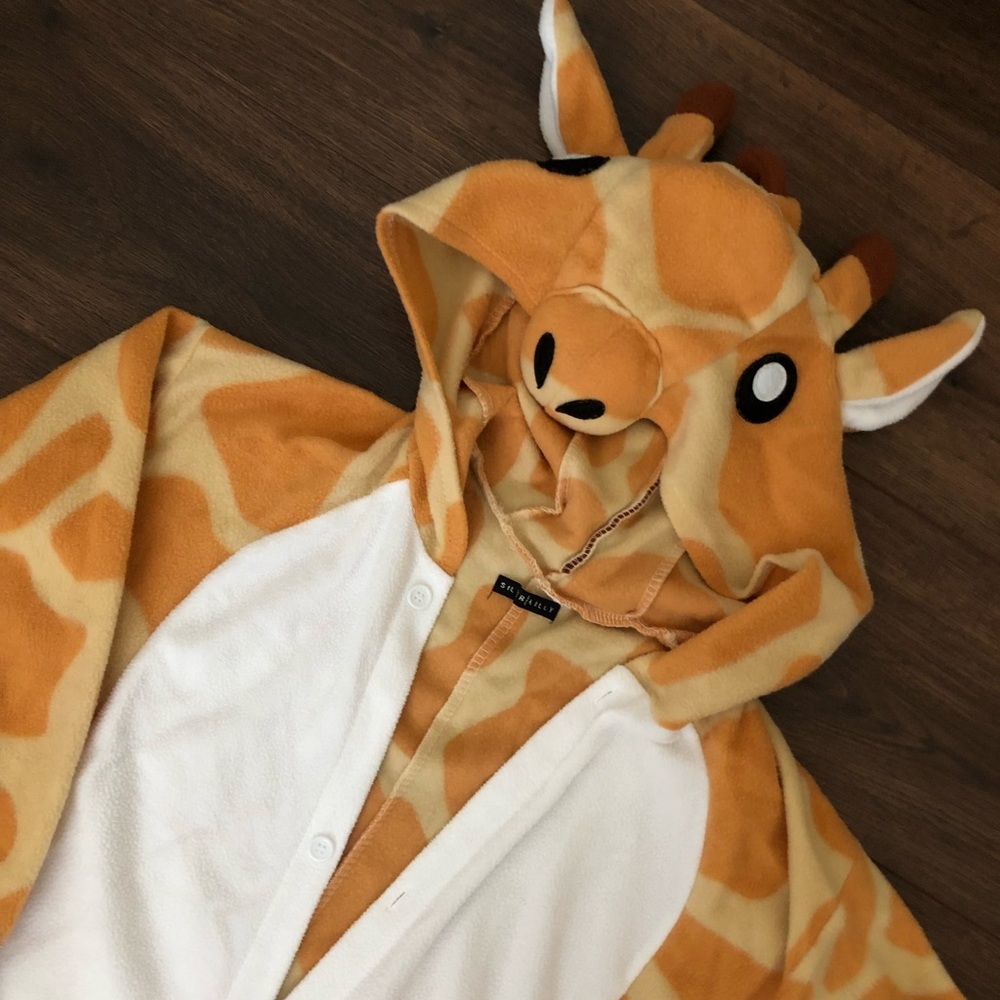 Giraffe adult unisex onsie/costume - Picture 2 of 7